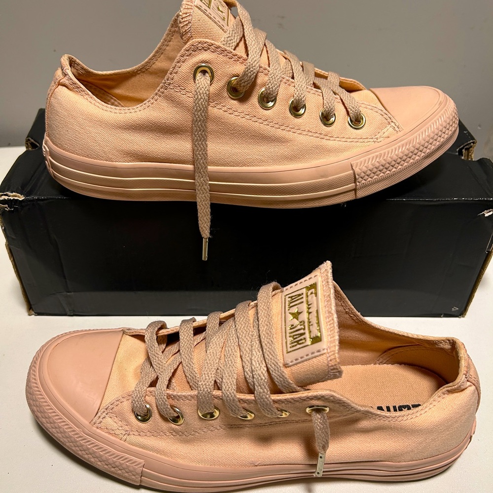 ROSE + GOLD Converse Chuck Taylor Size US 8